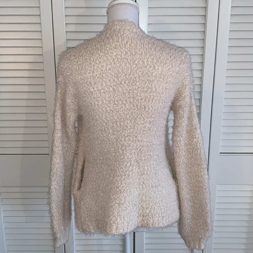Ecote Women’s Ivory Cream Fuzzy Open Front Cardigan w/ Side Pockets Size Small - Picture 3 of 6